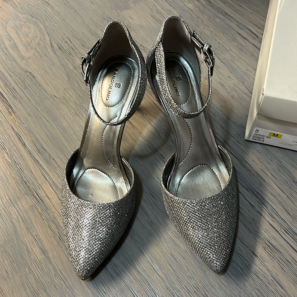 Bandolino Silver Sparkle Mary Jane Pumps 8M